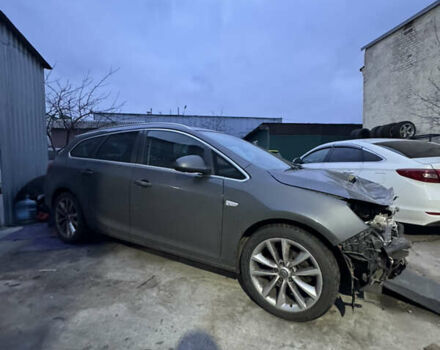 Серый Опель Астра, объемом двигателя 1.96 л и пробегом 221 тыс. км за 4600 $, фото 4 на Automoto.ua