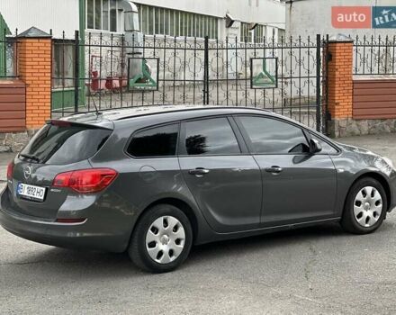 Серый Опель Астра, объемом двигателя 1.3 л и пробегом 220 тыс. км за 7100 $, фото 51 на Automoto.ua