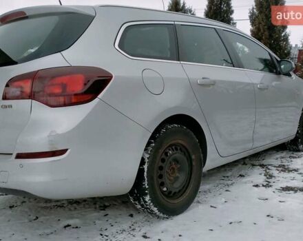 Серый Опель Астра, объемом двигателя 2 л и пробегом 274 тыс. км за 6400 $, фото 2 на Automoto.ua