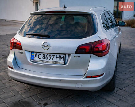Сірий Опель Астра, об'ємом двигуна 1.7 л та пробігом 270 тис. км за 7500 $, фото 15 на Automoto.ua