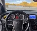 Серый Опель Астра, объемом двигателя 1.7 л и пробегом 270 тыс. км за 6250 $, фото 9 на Automoto.ua