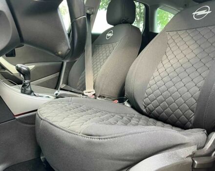 Серый Опель Астра, объемом двигателя 1.7 л и пробегом 243 тыс. км за 7500 $, фото 23 на Automoto.ua