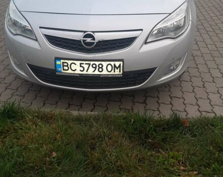 Сірий Опель Астра, об'ємом двигуна 1.7 л та пробігом 250 тис. км за 8634 $, фото 3 на Automoto.ua