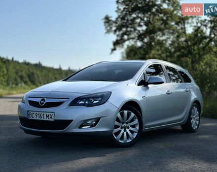 Сірий Опель Астра, об'ємом двигуна 1.7 л та пробігом 272 тис. км за 7100 $, фото 1 на Automoto.ua
