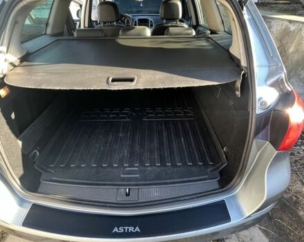 Серый Опель Астра, объемом двигателя 1.6 л и пробегом 214 тыс. км за 7500 $, фото 18 на Automoto.ua