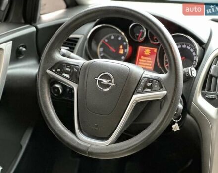 Серый Опель Астра, объемом двигателя 1.3 л и пробегом 220 тыс. км за 7100 $, фото 46 на Automoto.ua