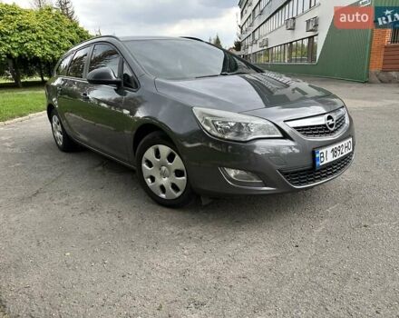 Серый Опель Астра, объемом двигателя 1.3 л и пробегом 220 тыс. км за 7100 $, фото 15 на Automoto.ua
