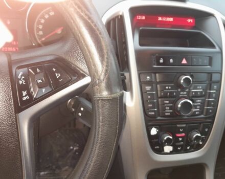 Серый Опель Астра, объемом двигателя 1.7 л и пробегом 202 тыс. км за 6500 $, фото 7 на Automoto.ua