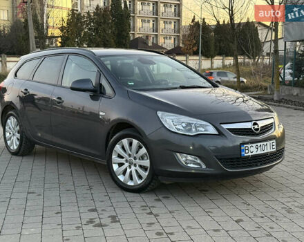 Серый Опель Астра, объемом двигателя 1.7 л и пробегом 215 тыс. км за 7350 $, фото 5 на Automoto.ua