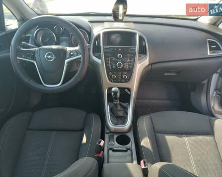 Сірий Опель Астра, об'ємом двигуна 1.7 л та пробігом 231 тис. км за 7950 $, фото 2 на Automoto.ua