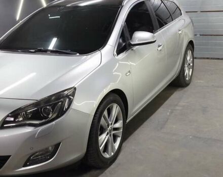 Сірий Опель Астра, об'ємом двигуна 2 л та пробігом 250 тис. км за 9200 $, фото 6 на Automoto.ua