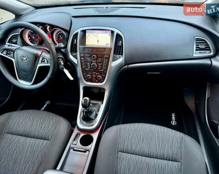 Серый Опель Астра, объемом двигателя 1.6 л и пробегом 204 тыс. км за 7499 $, фото 22 на Automoto.ua