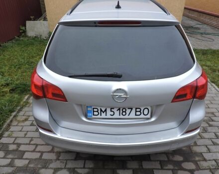 Серый Опель Астра, объемом двигателя 1.7 л и пробегом 391 тыс. км за 7500 $, фото 4 на Automoto.ua