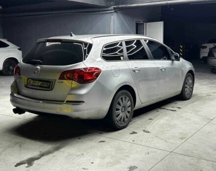 Сірий Опель Астра, об'ємом двигуна 1.7 л та пробігом 275 тис. км за 6600 $, фото 5 на Automoto.ua