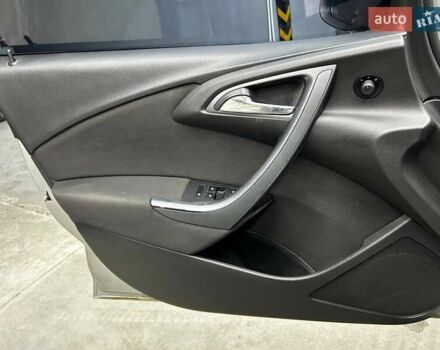 Серый Опель Астра, объемом двигателя 1.69 л и пробегом 275 тыс. км за 6600 $, фото 11 на Automoto.ua