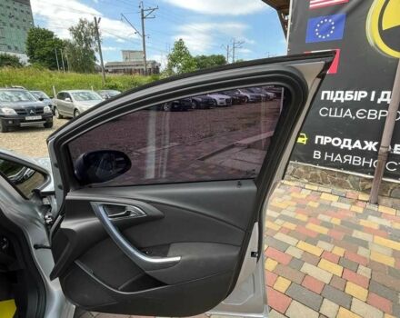 Серый Опель Астра, объемом двигателя 1.7 л и пробегом 197 тыс. км за 7400 $, фото 13 на Automoto.ua