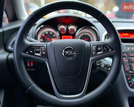 Серый Опель Астра, объемом двигателя 1.69 л и пробегом 270 тыс. км за 8500 $, фото 10 на Automoto.ua