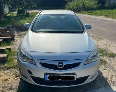 Серый Опель Астра, объемом двигателя 1.7 л и пробегом 220 тыс. км за 6500 $, фото 1 на Automoto.ua