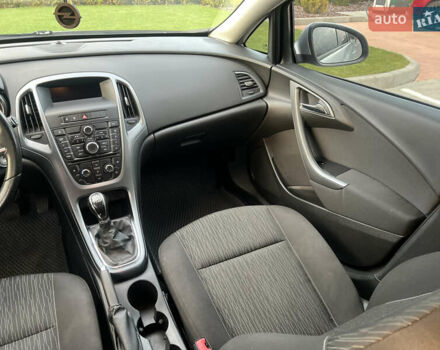 Сірий Опель Астра, об'ємом двигуна 1.7 л та пробігом 256 тис. км за 7300 $, фото 20 на Automoto.ua