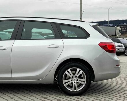 Серый Опель Астра, объемом двигателя 1.7 л и пробегом 330 тыс. км за 5990 $, фото 5 на Automoto.ua