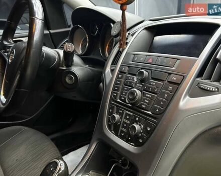 Серый Опель Астра, объемом двигателя 1.69 л и пробегом 275 тыс. км за 6600 $, фото 13 на Automoto.ua