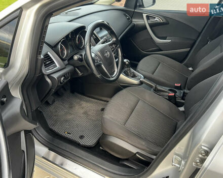 Сірий Опель Астра, об'ємом двигуна 1.7 л та пробігом 256 тис. км за 7300 $, фото 18 на Automoto.ua