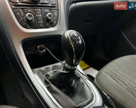 Серый Опель Астра, объемом двигателя 1.69 л и пробегом 275 тыс. км за 6600 $, фото 10 на Automoto.ua