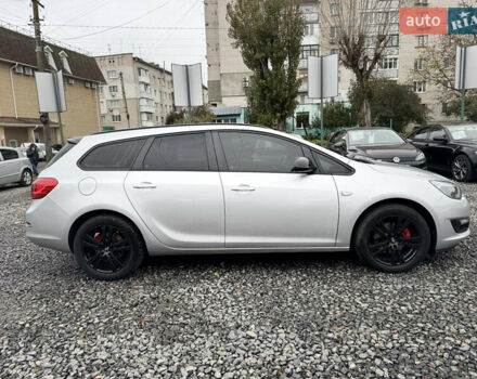 Опель Астра 2013 в Бердичеве на Automoto.ua Серый Опель Астра, объемом двигателя 1.69 л и пробегом 254 тыс. км за 8000 $, фото 6 на Automoto.ua
