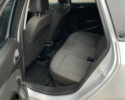 Сірий Опель Астра, об'ємом двигуна 1.7 л та пробігом 247 тис. км за 7400 $, фото 10 на Automoto.ua