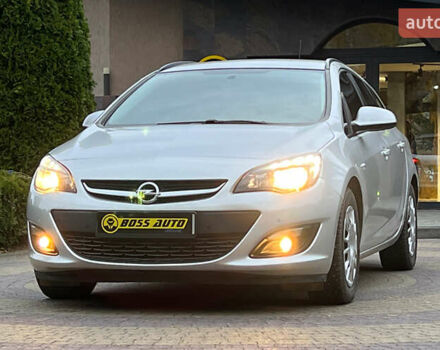 Серый Опель Астра, объемом двигателя 1.69 л и пробегом 270 тыс. км за 8500 $, фото 2 на Automoto.ua