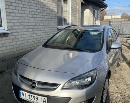Серый Опель Астра, объемом двигателя 1.2 л и пробегом 230 тыс. км за 5600 $, фото 1 на Automoto.ua