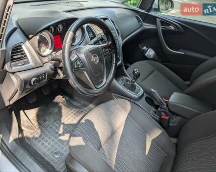 Серый Опель Астра, объемом двигателя 1.69 л и пробегом 192 тыс. км за 7300 $, фото 8 на Automoto.ua