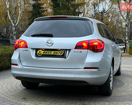 Серый Опель Астра, объемом двигателя 1.69 л и пробегом 270 тыс. км за 8500 $, фото 6 на Automoto.ua