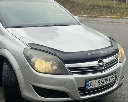 Серый Опель Астра, объемом двигателя 1.6 л и пробегом 235 тыс. км за 6299 $, фото 6 на Automoto.ua