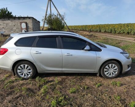 Серый Опель Астра, объемом двигателя 2 л и пробегом 288 тыс. км за 7600 $, фото 4 на Automoto.ua