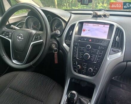 Серый Опель Астра, объемом двигателя 1.69 л и пробегом 191 тыс. км за 7600 $, фото 3 на Automoto.ua