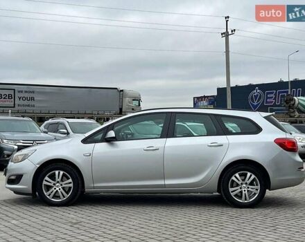 Серый Опель Астра, объемом двигателя 1.7 л и пробегом 330 тыс. км за 4000 $, фото 2 на Automoto.ua