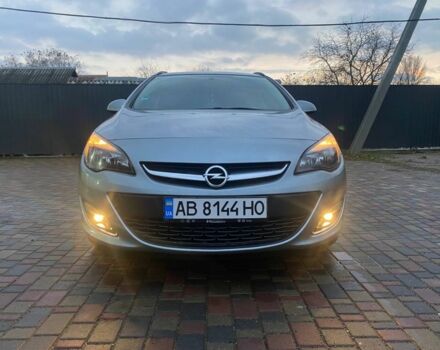 Серый Опель Астра, объемом двигателя 1.7 л и пробегом 320 тыс. км за 6700 $, фото 2 на Automoto.ua