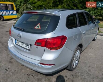 Серый Опель Астра, объемом двигателя 1.69 л и пробегом 192 тыс. км за 7300 $, фото 4 на Automoto.ua