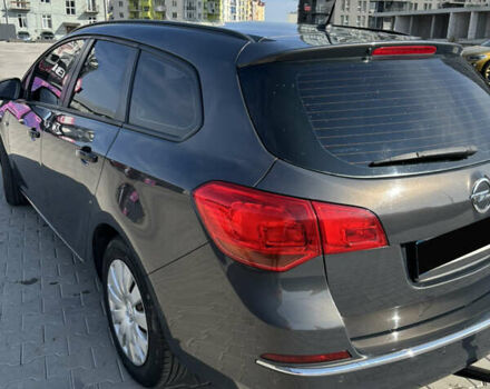 Сірий Опель Астра, об'ємом двигуна 1.7 л та пробігом 230 тис. км за 7500 $, фото 1 на Automoto.ua