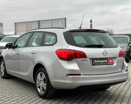 Серый Опель Астра, объемом двигателя 1.7 л и пробегом 330 тыс. км за 5990 $, фото 6 на Automoto.ua