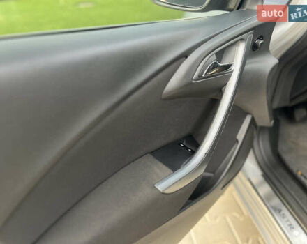 Сірий Опель Астра, об'ємом двигуна 1.7 л та пробігом 256 тис. км за 7300 $, фото 13 на Automoto.ua