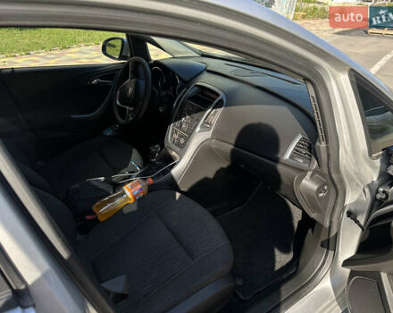 Серый Опель Астра, объемом двигателя 1.69 л и пробегом 212 тыс. км за 7500 $, фото 11 на Automoto.ua