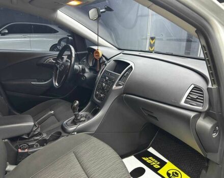 Сірий Опель Астра, об'ємом двигуна 1.7 л та пробігом 275 тис. км за 6600 $, фото 12 на Automoto.ua