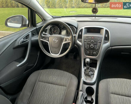 Сірий Опель Астра, об'ємом двигуна 1.7 л та пробігом 256 тис. км за 7300 $, фото 21 на Automoto.ua