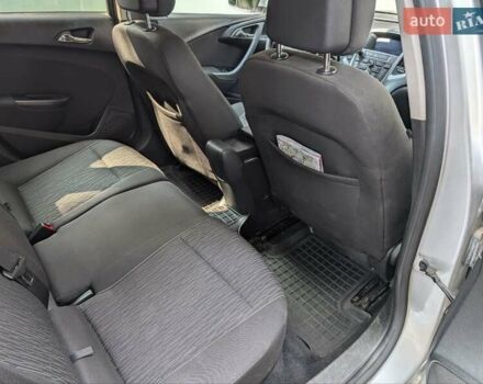 Серый Опель Астра, объемом двигателя 1.69 л и пробегом 192 тыс. км за 7300 $, фото 11 на Automoto.ua