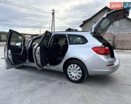 Серый Опель Астра, объемом двигателя 1.7 л и пробегом 264 тыс. км за 7200 $, фото 24 на Automoto.ua