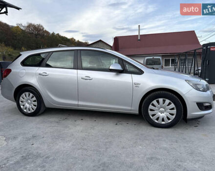 Серый Опель Астра, объемом двигателя 1.7 л и пробегом 264 тыс. км за 7200 $, фото 4 на Automoto.ua