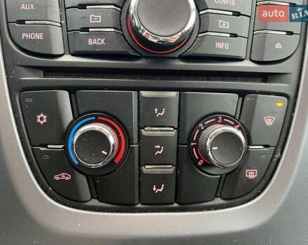 Серый Опель Астра, объемом двигателя 1.7 л и пробегом 330 тыс. км за 4000 $, фото 29 на Automoto.ua