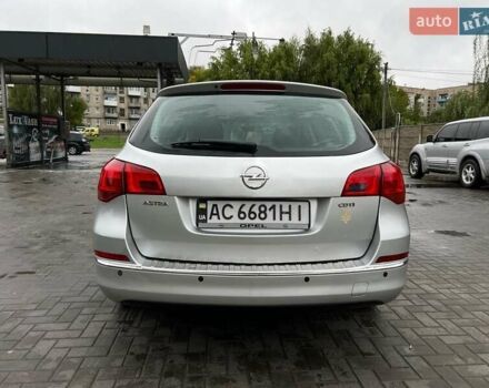 Сірий Опель Астра, об'ємом двигуна 1.7 л та пробігом 301 тис. км за 7000 $, фото 4 на Automoto.ua